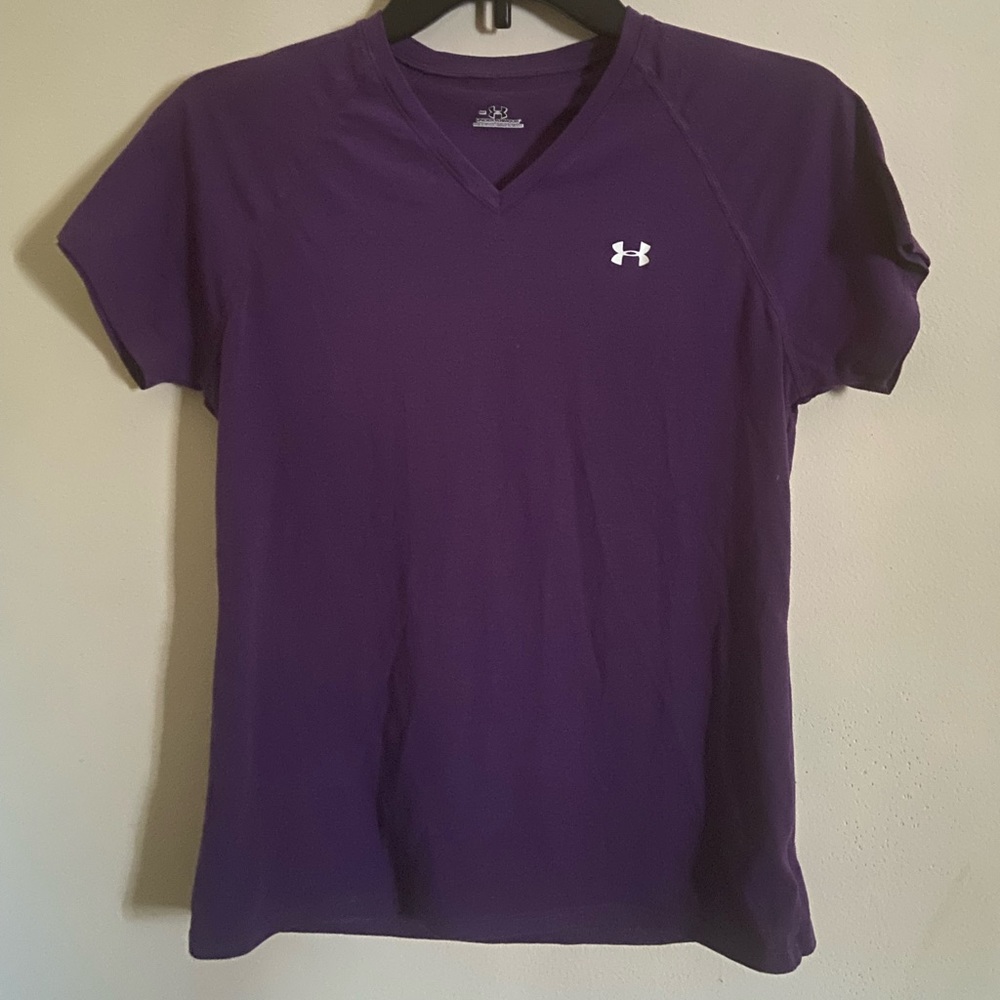 Under Armour Purple Shirt (SM in Kids)